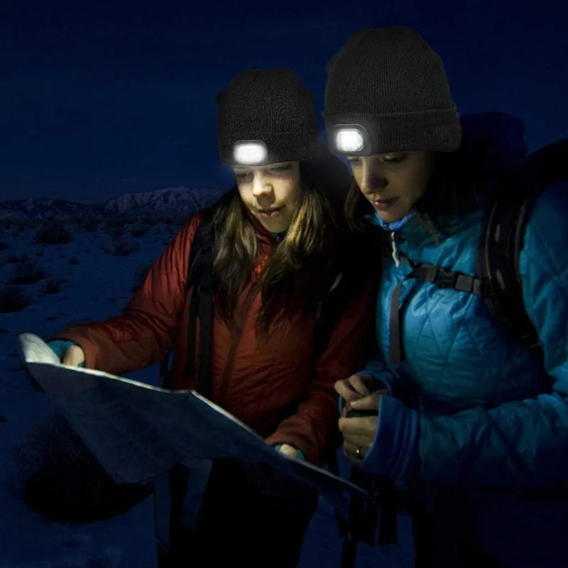 LED Beanie Mütze mit Beleuchtung - Warme Wintermütze mit Taschenlampe für Outdoor-Aktivitäten - Unisex